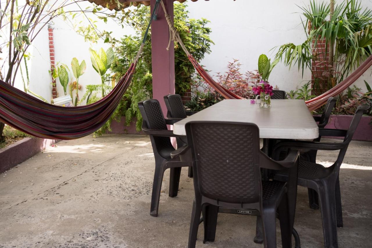 The Corner Hostel بلايا بلانكا المظهر الخارجي الصورة